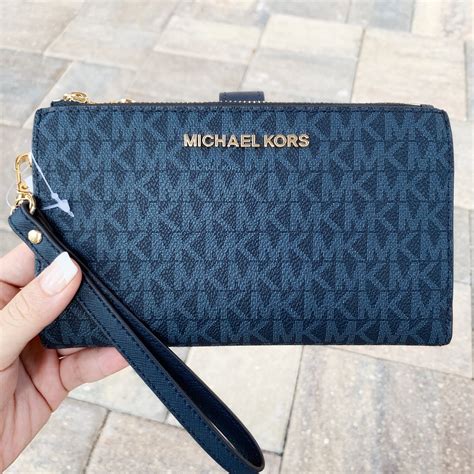 cheap wristlets michael kors|michael kors wallet with strap.